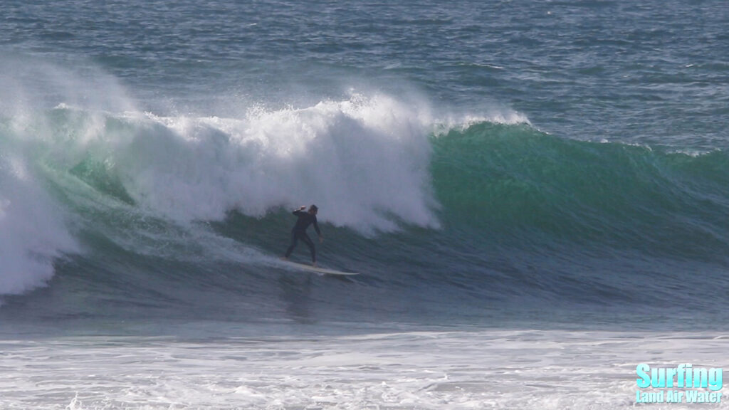 surfing videos of big waves at blacks beach in la jolla san diego