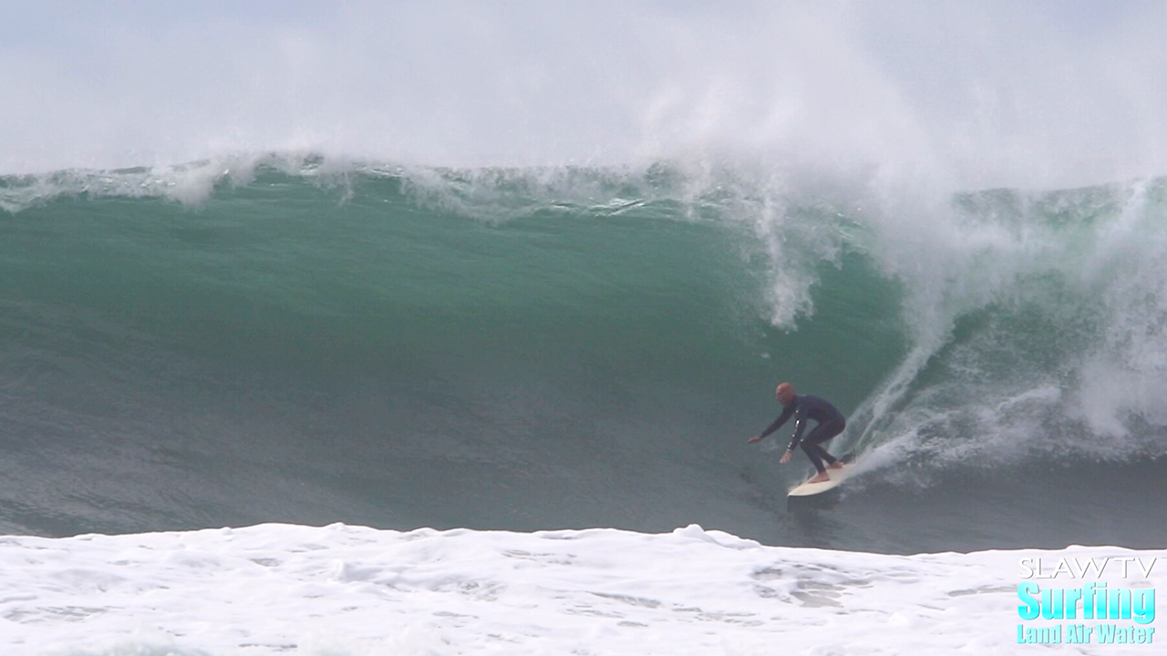 surfing huge waves at blacks beach in la jolla san diego