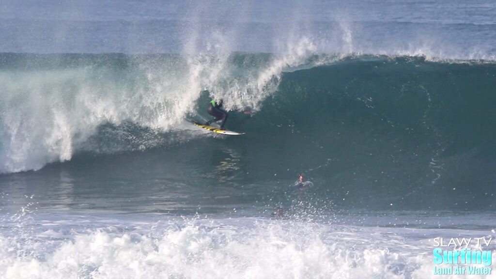 taylor dodge surfing barreling waves in la jolla san diego