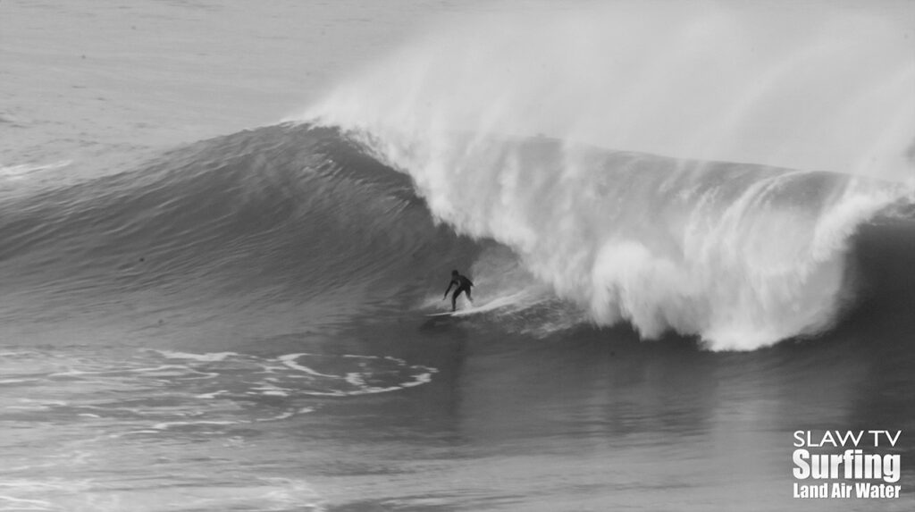 huge blacks beach surfing photos and videos in la jolla san diego