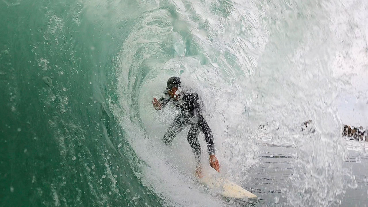 surfing barreling hollow waves in california