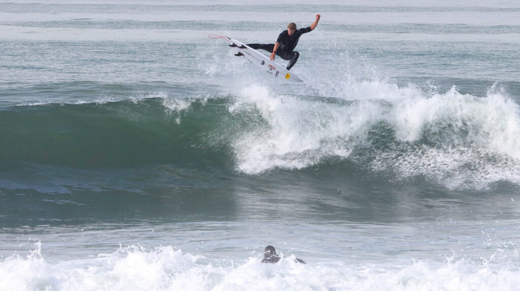 john john florence surfing lowers trestles by surf photographer john cocozza for slawtv